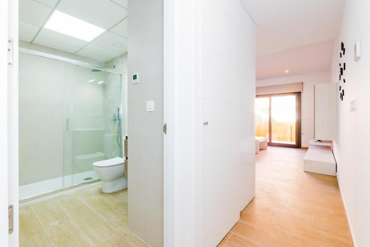Modern Beach & Spa ตอร์เรเวียคา ภายนอก รูปภาพ